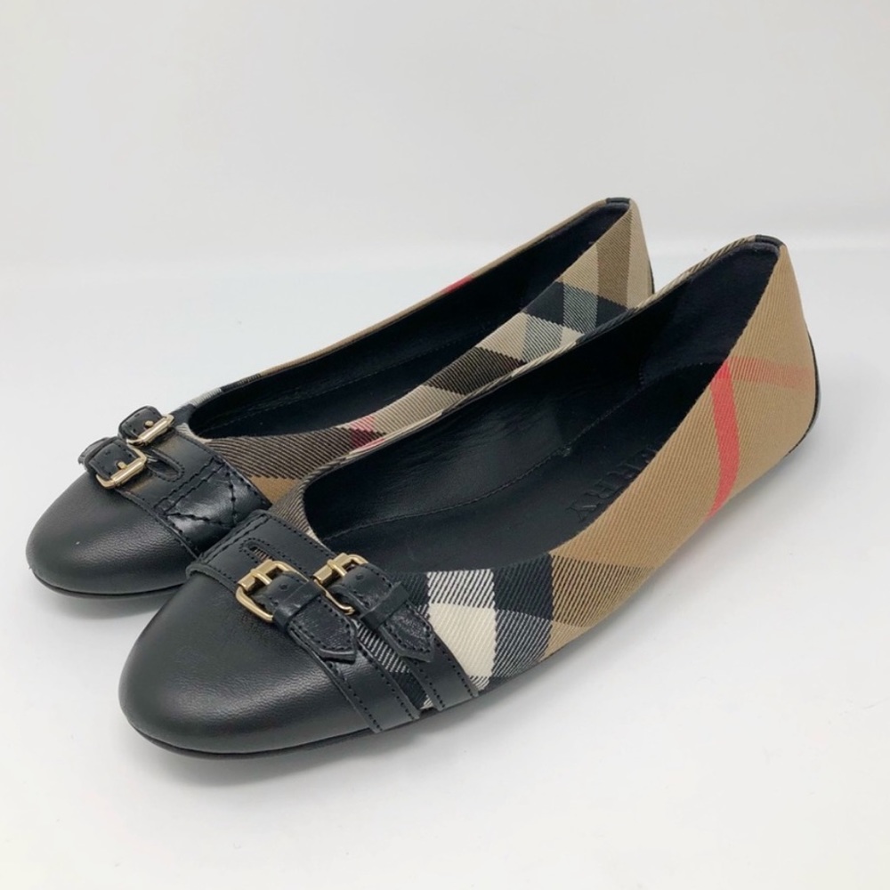 BURBERRY BELT DETAIL HOUSE CHECK
BALLERINA FLATS